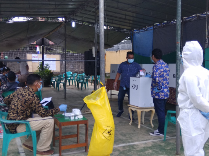 Bawaslu: Pemilih Lebih Patuh Protokol Kesehatan Saat Pencoblosan