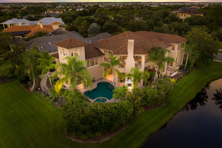 Rumah yang dibeli Mick Jagger untuk kekasihnya. Foto: Bradenton