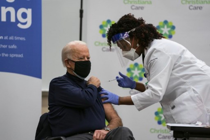 Biden Puji Pemerintahan Trump Percepat Kembangkan Vaksin Covid-19