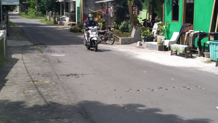 Tak Puas Hasil Pilkades, Warga di Sleman Rusak Jalan Desa