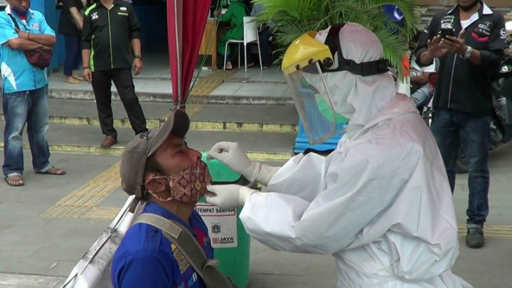 Satgas Jamin Pengawasan Ketat Persyaratan Perjalanan di Perbatasan Daerah