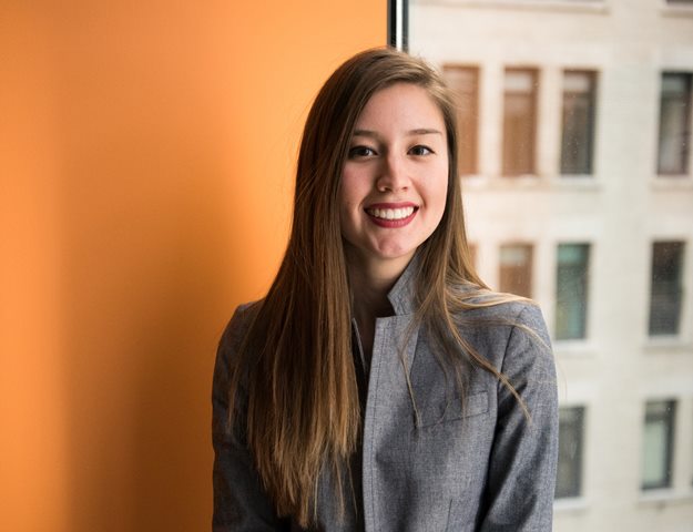 Tips Tampil Oke Saat Wawancara Kerja