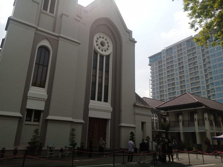 Gereja Katedral Bandung Hanya Diisi 10% saat Misa Malam Natal