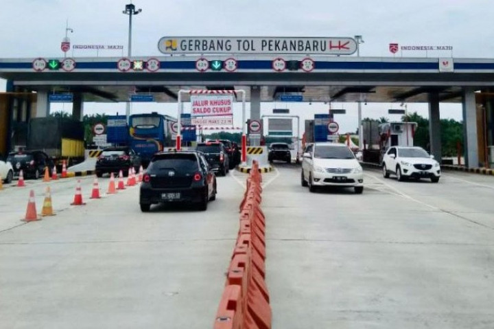 80 Ribu Kendaraan Melintasi Tol Trans Sumatra