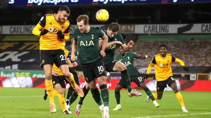 Wolverhampton vs Tottenham: Wolves Rusak Pesta Spurs
