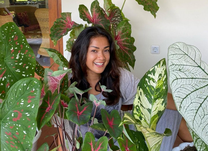 Positif Covid-19, Nirina Zubir Ungkap Kepedihannya