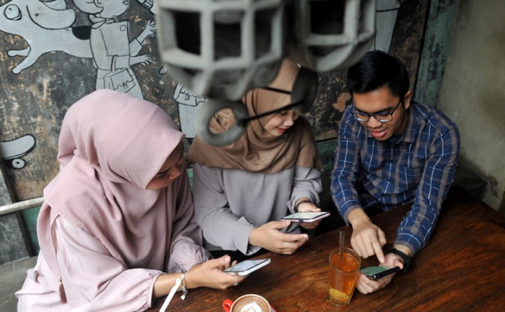 2 Kelompok yang Tak Percaya Covid-19