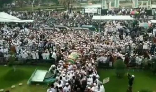 Populer Daerah, Ruang Perawatan Tangsel Menipis hingga Penyelidikan Kerumunan saat Pemakaman Habib Hasan