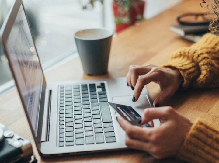 Cara Cerdas Berburu Diskon saat Belanja <i>Online</i> di Akhir Tahun