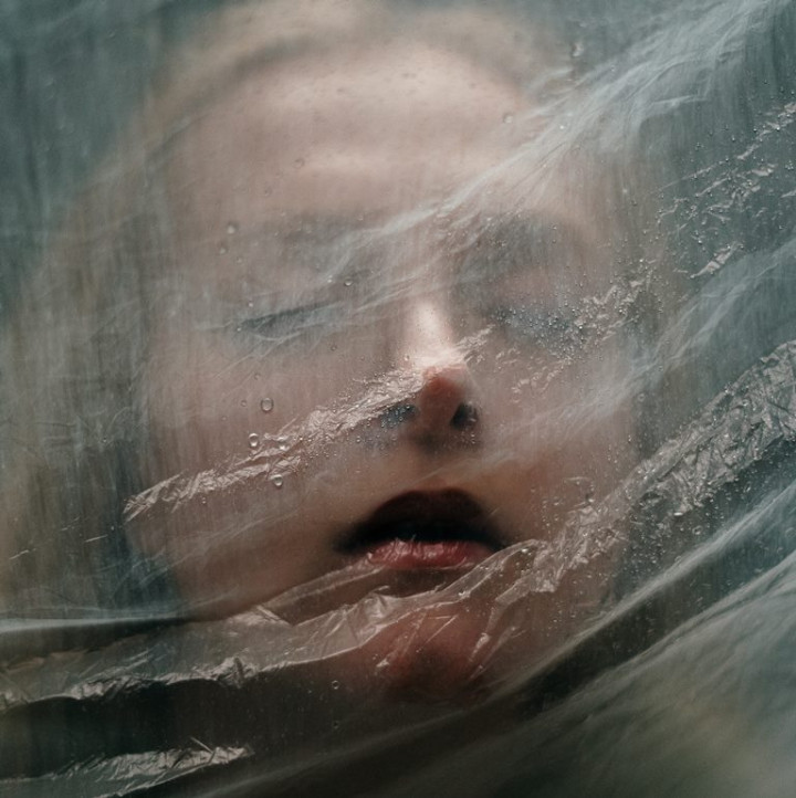 Meski Jarang Terjadi, Penyintas Covid-19 Mungkin Bisa Mengembangkan Psikosis