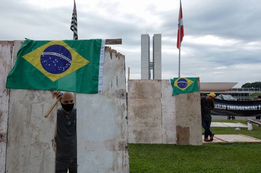 Ilustrasi ekonomi Brasil. Foto: AFP/Jordi Miro.