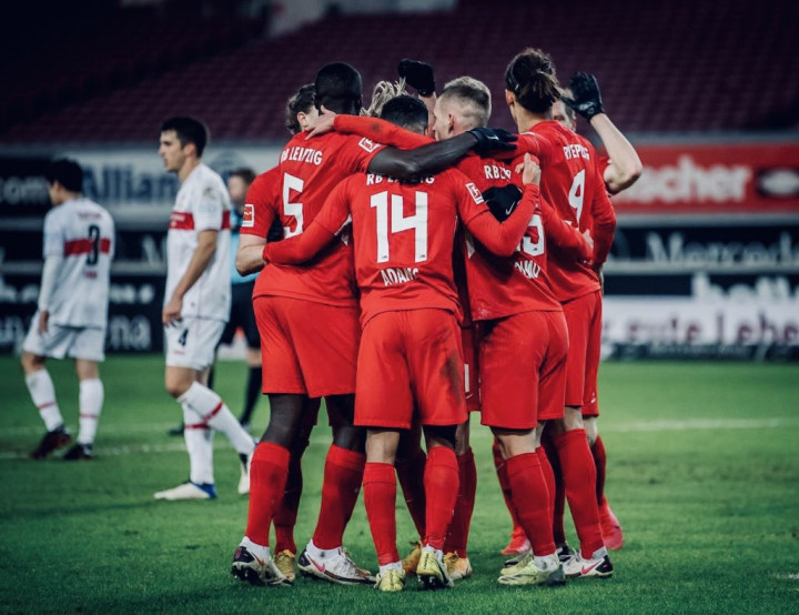 Stuttgart vs Leipzig: Tekuk Tuan Rumah, Leipzig ke Puncak Klasemen