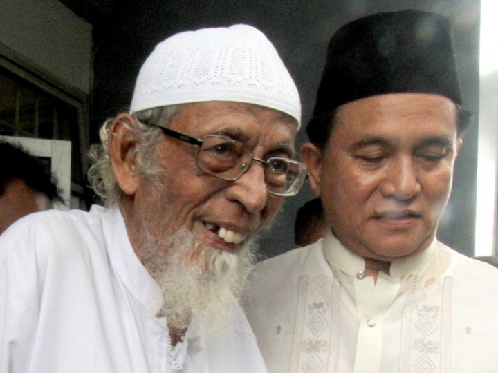 Penjemput Abu Bakar Ba'asyir Diminta Lakukan Tes Antigen