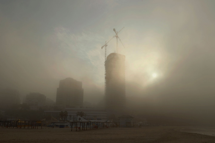 Potret Israel yang Diselimuti Kabut Tebal