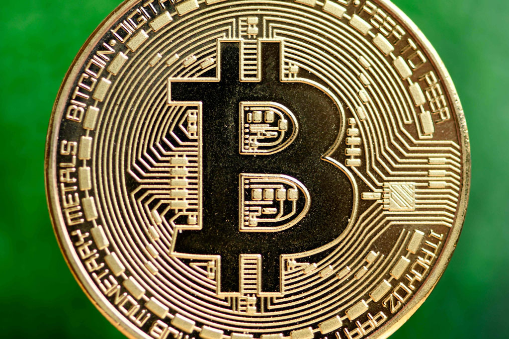 Fantastis! Harga Bitcoin Tembus Rp500 juta