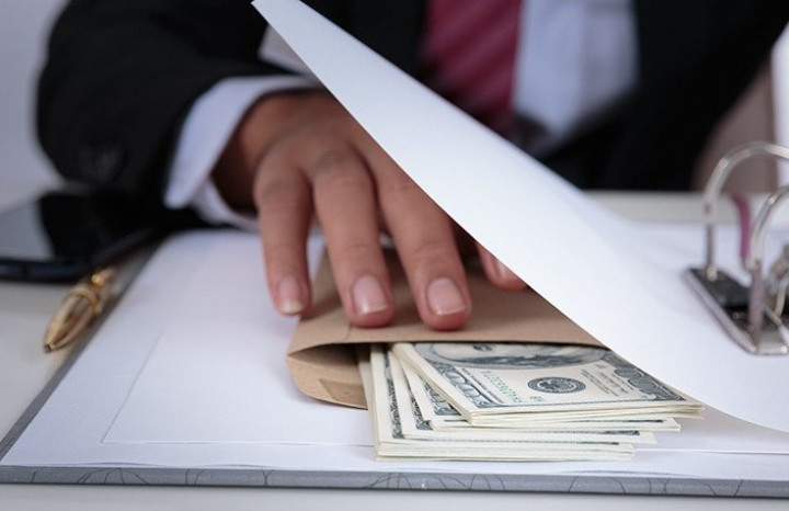 10 Negara Terbersih dari Korupsi, Warganya Tak Anggap Agama Penting