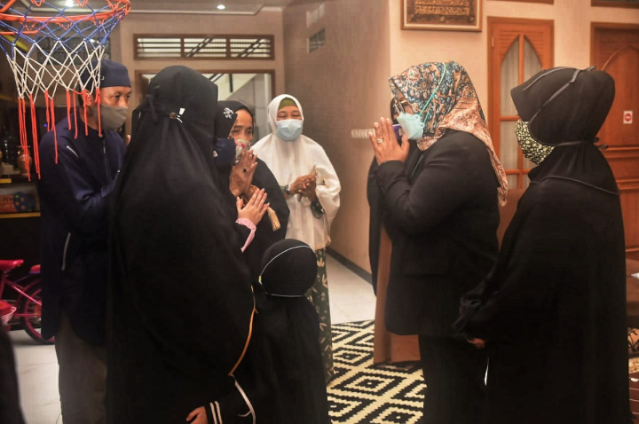 Bupati Bogor Beri Dukungan ke Keluarga Kapten Afwan