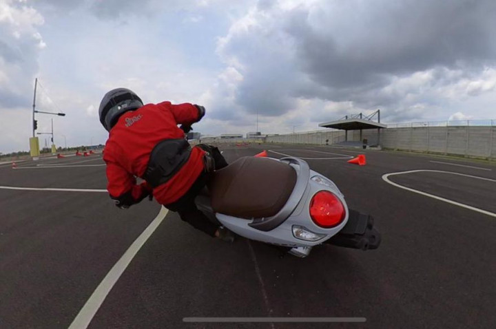 Mengenal Berbagai Macam Ban Selip