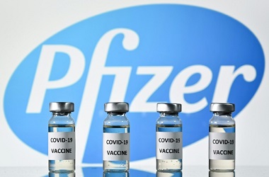 Malaysia Lipatgandakan Pembelian Vaksin Pfizer