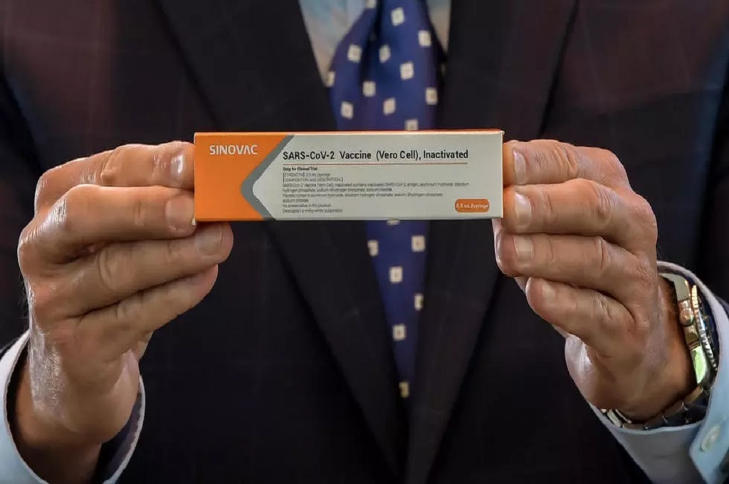 Coronavac, vaksin covid-19 yang dikembangkan perusahaan Sinovac asal Tiongkok. (AFP)