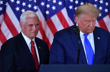 Trump dan Pence Bertemu untuk Kali Pertama Sejak Kerusuhan Capitol