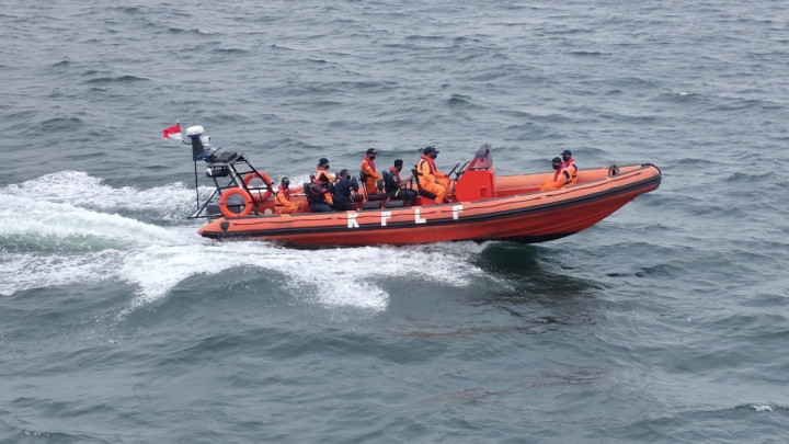 KPLP Fokus Cari Puing dan Korban Sriwijaya SJ-182 di Permukaan Laut
