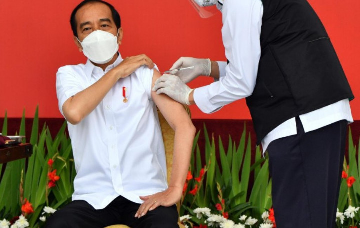 Usai Divaksin, Jokowi Temui Sri Mulyani dan Erick Thohir Bahas SWF