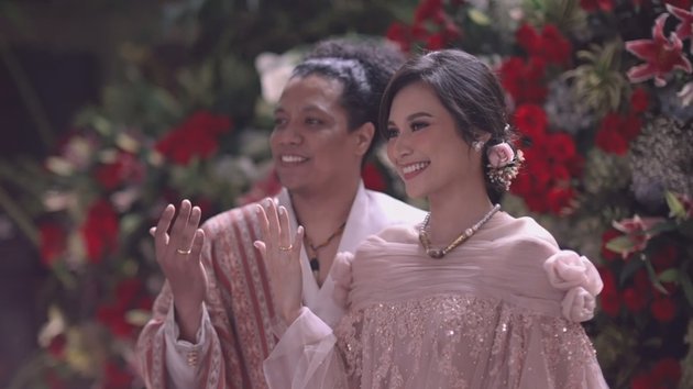 Dua Syarat Ibunda Permatasari Restui Anaknya Dinikahi Arie Kriting