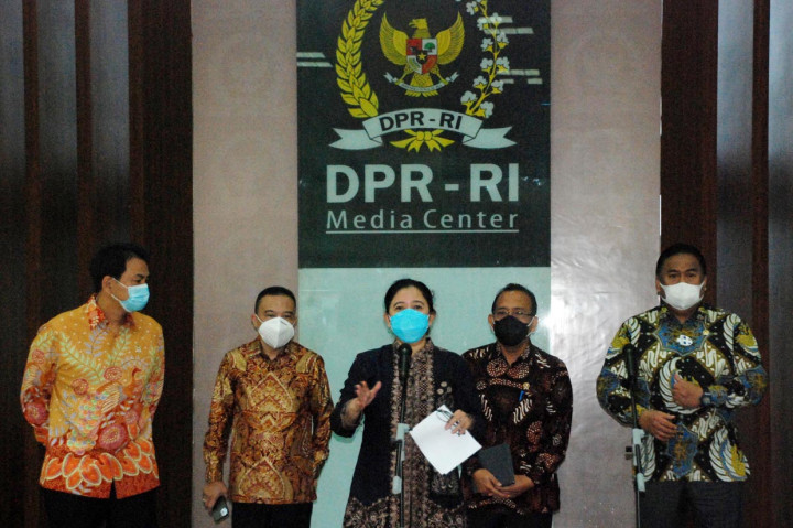 Jokowi Resmi Ajukan Listyo Sigit Jadi Calon Tunggal Kapolri