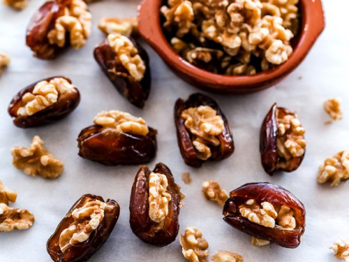 4 Alasan Kurma Bermanfaat Untuk Kecantikan