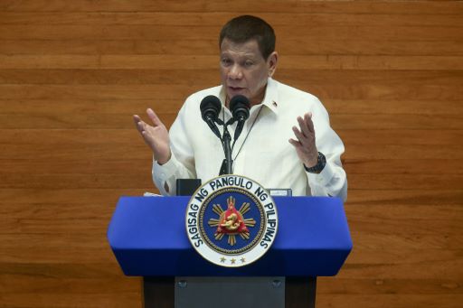 Duterte Sebut Perempuan Tidak Cocok Jadi Presiden