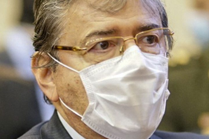 Terpapar Covid-19, Menhan Kolombia  Trujillo Masuk ICU