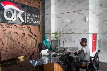 OJK Minta Industri Keuangan Syariah Fokus ke Segmen Ritel dan UMKM