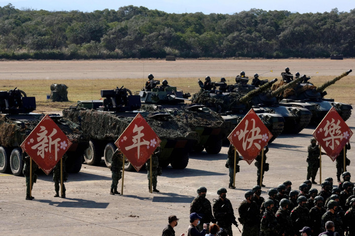 Melihat Latihan Miiter Taiwan Antisipasi Serangan Tiongkok