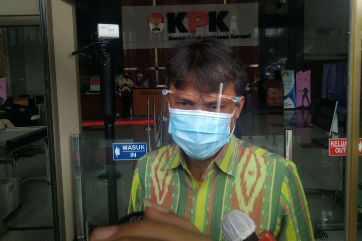 3 Foto Terpopuler: Daniel Tonapa Diperiksa KPK terkait Kasus Masiku hingga Penambang Tiongkok Terjebak di Pertambangan