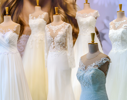 Inspirasi Gaun Pernikahan ala Selebriti Hollywood