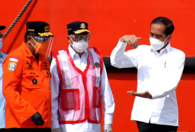 Jokowi Puji Kerja Keras Penanganan Kecelakaan Sriwijaya Air SJ-182