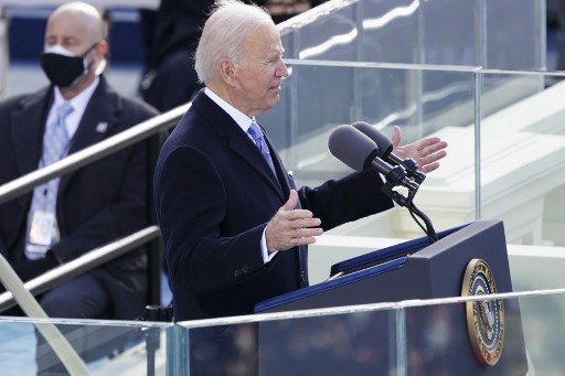 Dilantik, Presiden Biden Kutuk Pendukung Trump yang Serbu Capitol