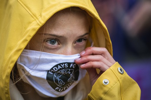 Greta Thunberg Ejek Trump Saat Tinggalkan Gedung Putih