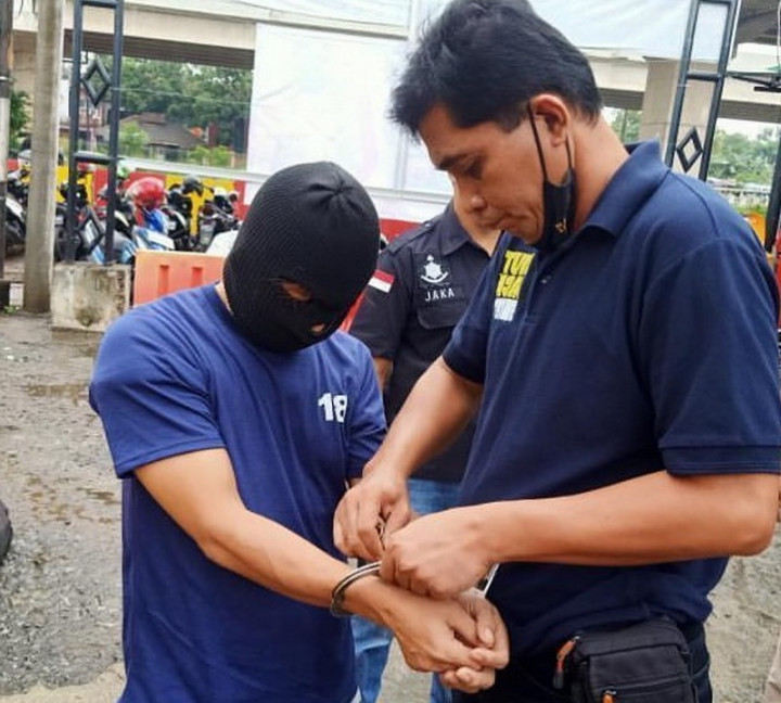 Polisi Tangkap Pelaku Pelecehan Seksual Terhadap Istri Isa Bajaj