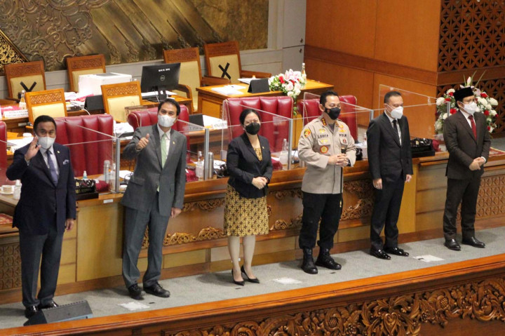 Paripurna DPR Setujui Penetapan Listyo Sigit Jadi Kapolri