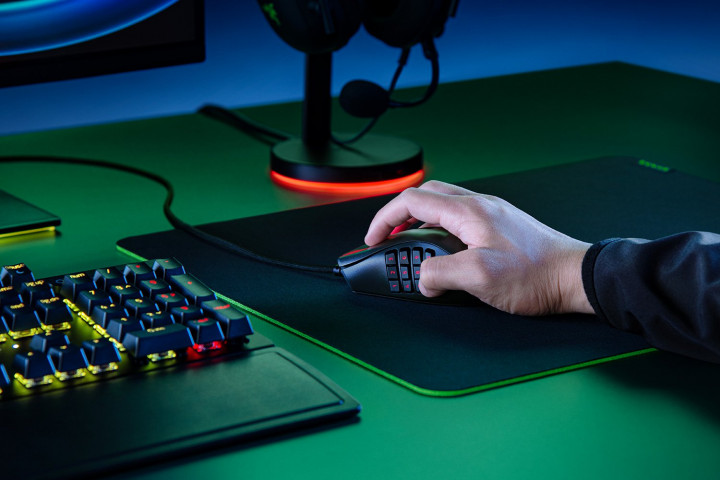 Razer Rilis Mouse Gaming Naga X, Khusus MMO