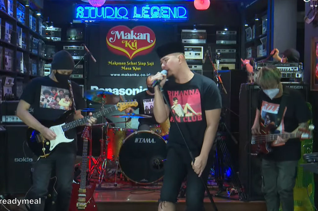 Ahmad Band formasi terbaru (Foto: YouTube Video Legend)