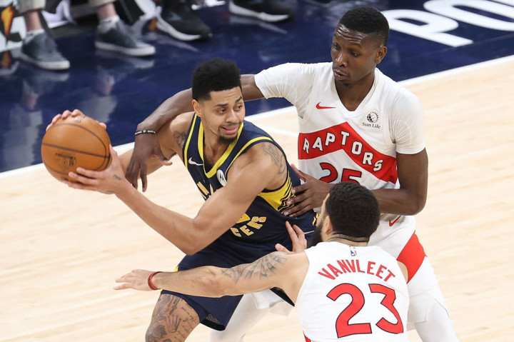 Pacers Hajar Raptors 129-114