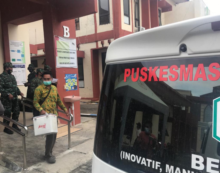 Sumenep Mulai Sebar Ribuan Vaksin Covid-19 ke Semua Puskesmas