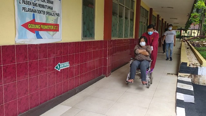 Pelaku Mesum di Halte SMKN 34 Jalani Tes Kejiwaan