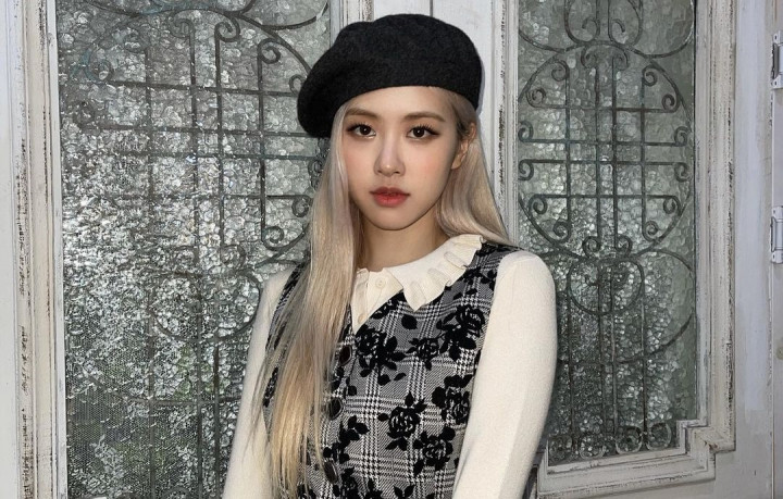 Viral di <i>YouTube</i> Cuplikan Proyek Solo Rose BLACKPINK