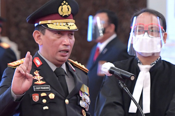Momen Listyo Sigit Prabowo Dilantik Jokowi Jadi Kapolri