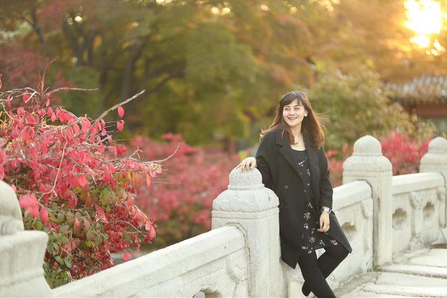 Mengenal Liestiani Anisa, si milenial yang sukses merintis manajemen artis. (Foto: Instagram Liestiani Anisa/@chaliesti)