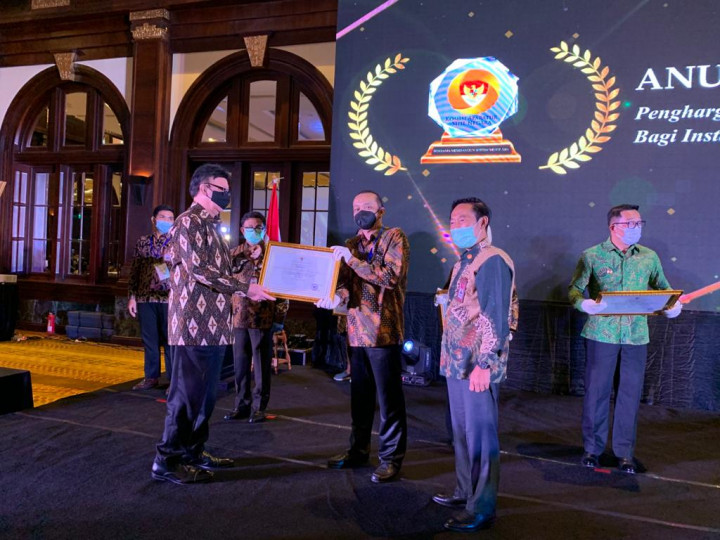 Kemenristek/BRIN Raih Penghargaan Penerapan Sistem Merit dari KASN